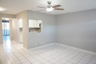 294 Chatham O, West Palm Beach, FL 33417 - Photo 1