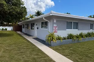 1077 NE 34th St, Oakland Park, FL 33334 - Photo 1