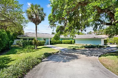 1141 Banyan Road, Boca Raton, FL 33432 - Photo 1