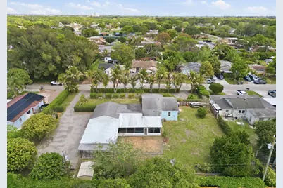 683 Mercury Street, West Palm Beach, FL 33406 - Photo 1