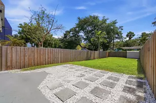 622 SW 7th Ave, Fort Lauderdale, FL 33315 - Photo 1