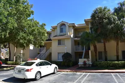 6202 Glenmoor Drive #6202, West Palm Beach, FL 33409 - Photo 1