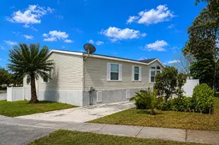 620 NW 215th Ave, Pembroke Pines, FL 33029 - Photo 1