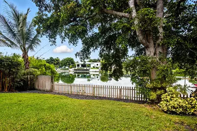 1625 NE 20th Avenue, Fort Lauderdale, FL 33305 - Photo 1