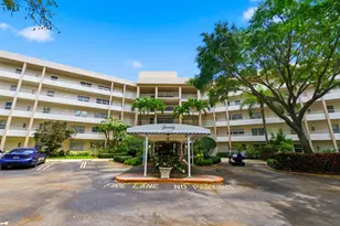 3800 Oaks Clubhouse Dr, Pompano Beach, FL 33069 - Photo 1