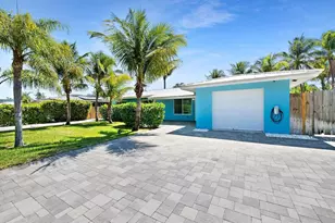 486 NE 29th St, Boca Raton, FL 33431 - Photo 1