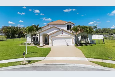 112 Camelot Court, Royal Palm Beach, FL 33411 - Photo 1