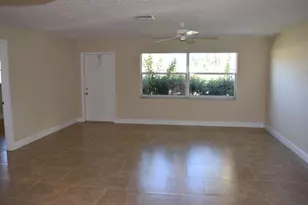 1652 SE Floresta Dr, Port Saint Lucie, FL 34983 - Photo 1