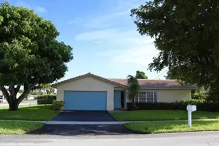 9 Burning Tree Ln, Boca Raton, FL 33431 - Photo 1