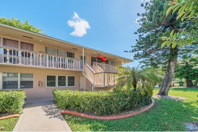 89 Canterbury D, West Palm Beach, FL 33417 - Photo 1