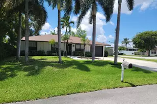 3390 Artesian Dr, Lake Worth, FL 33462 - Photo 1