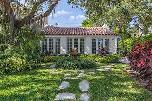 611 Flamingo Dr, West Palm Beach, FL 33401 - Photo 1