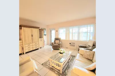 164 Sheffield G, West Palm Beach, FL 33417 - Photo 1