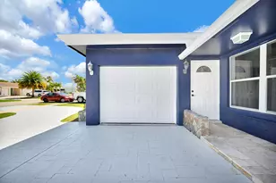 11600 NW 30th Pl, Sunrise, FL 33323 - Photo 1