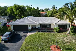 8753 NW 27th St, Coral Springs, FL 33065 - Photo 1