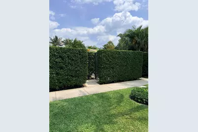 225 Everglade Avenue #Villa 6, Palm Beach, FL 33480 - Photo 1