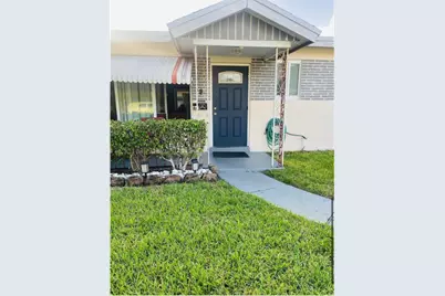 661 SW 29th Terrace #Room 3, Fort Lauderdale, FL 33312 - Photo 1