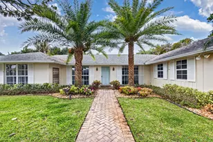 291 Country Club Dr, Tequesta, FL 33469 - Photo 1