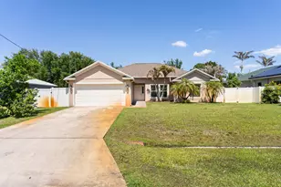 1649 SW Hampshire Ln, Port Saint Lucie, FL 34953 - Photo 1