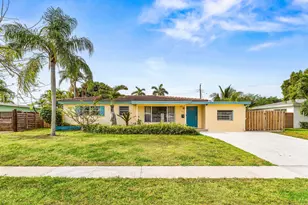 360 NE 23rd Way, Boca Raton, FL 33431 - Photo 1