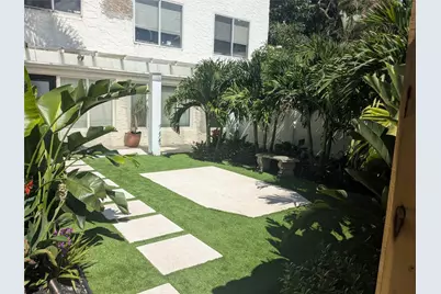 21 SE 11 Avenue #Efficiency, Fort Lauderdale, FL 33301 - Photo 1