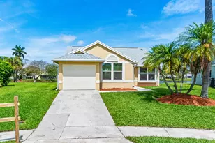 31 Misty Meadow Dr, Boynton Beach, FL 33436 - Photo 1