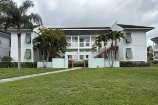 182 Cypress Point Dr, Palm Beach Gardens, FL 33418 - Photo 1