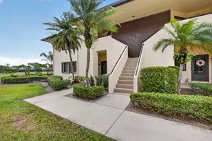 6503 SE Williamsburg Dr, Hobe Sound, FL 33455 - Photo 1
