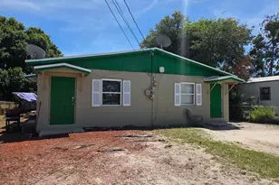 1219 Avenue M, Fort Pierce, FL 34950 - Photo 1