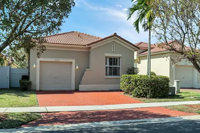 2302 NE 37th Road, Homestead, FL 33033 - Photo 1