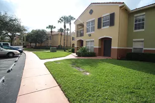 10360 S Fox Trail Rd, Royal Palm Beach, FL 33411 - Photo 1