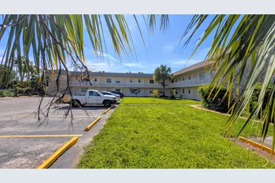 2301 SE 4th Street #15, Boynton Beach, FL 33435 - Photo 1