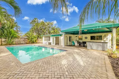 620 NW 37th Street, Oakland Park, FL 33309 - Photo 1