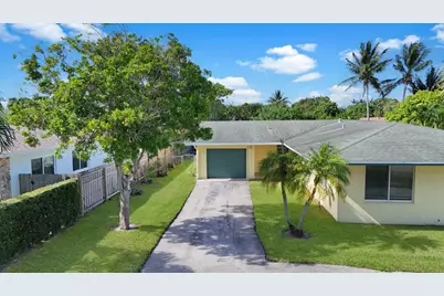 2022 Collier Avenue, Lake Worth, FL 33461 - Photo 1