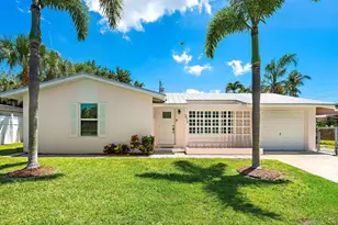 272 Holly Dr, Palm Beach Gardens, FL 33410 - Photo 1
