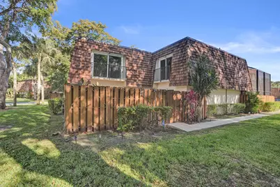 9110 SW 22nd Court #D, Davie, FL 33324 - Photo 1