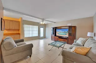 1300 N 12th Ct, Hollywood, FL 33019 - Photo 1