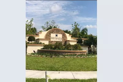 195 SE 24th Court, Homestead, FL 33033 - Photo 1