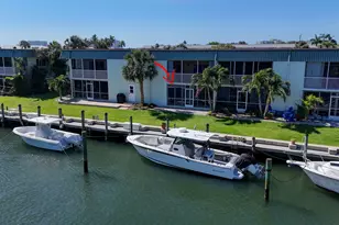 121 Wettaw Ln, North Palm Beach, FL 33408 - Photo 1