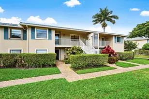 23 Westgate Ln, Boynton Beach, FL 33436 - Photo 1