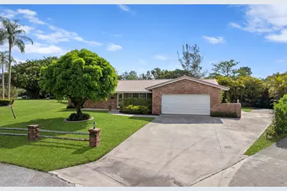 9601 NW 36th Manor, Coral Springs, FL 33065 - Photo 1