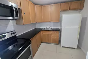 15221 NE 6th Ave, Miami, FL 33162 - Photo 1