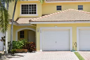 1043 Imperial Lake Rd, West Palm Beach, FL 33413 - Photo 1