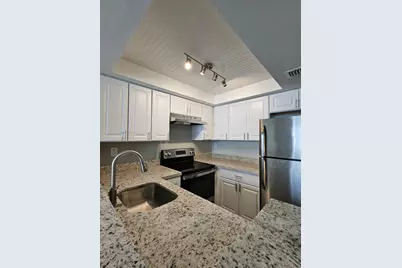 700 Executive Center Drive #23, West Palm Beach, FL 33401 - Photo 1
