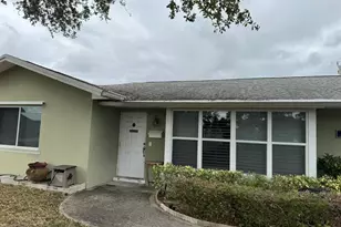 586 N Redwood Dr, Lake Park, FL 33403 - Photo 1