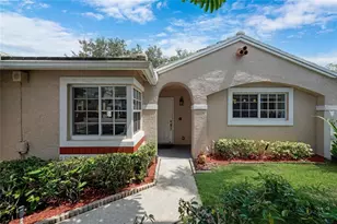 9800 NW 9th Ct, Plantation, FL 33324 - Photo 1