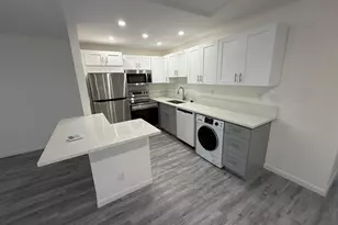 370 E Horizons, Boynton Beach, FL 33435 - Photo 1