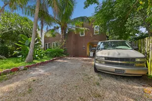 428 El Prado, West Palm Beach, FL 33405 - Photo 1