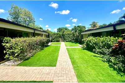 630 NE 17th Way, Fort Lauderdale, FL 33304 - Photo 1