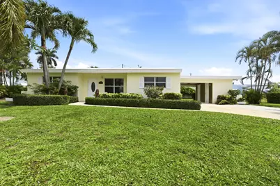 1452 Crest Drive, Lake Worth, FL 33461 - Photo 1